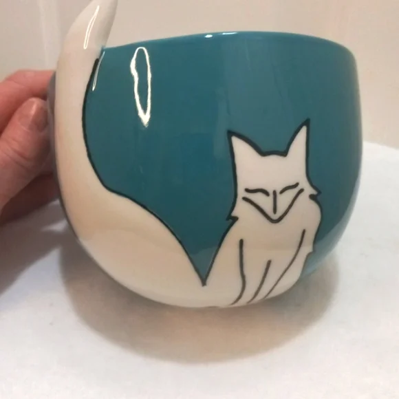 Cat Bowl  5" Across - Picture 4 of 6